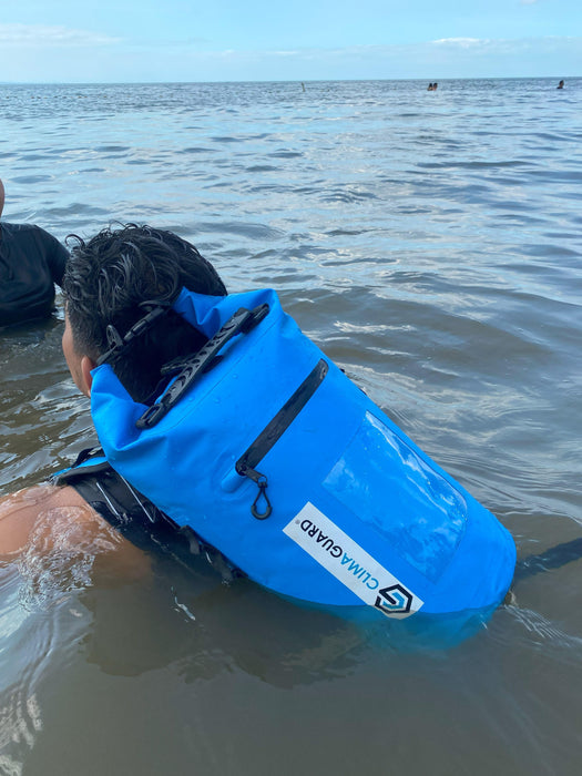 CG_DryBagAtTheSea